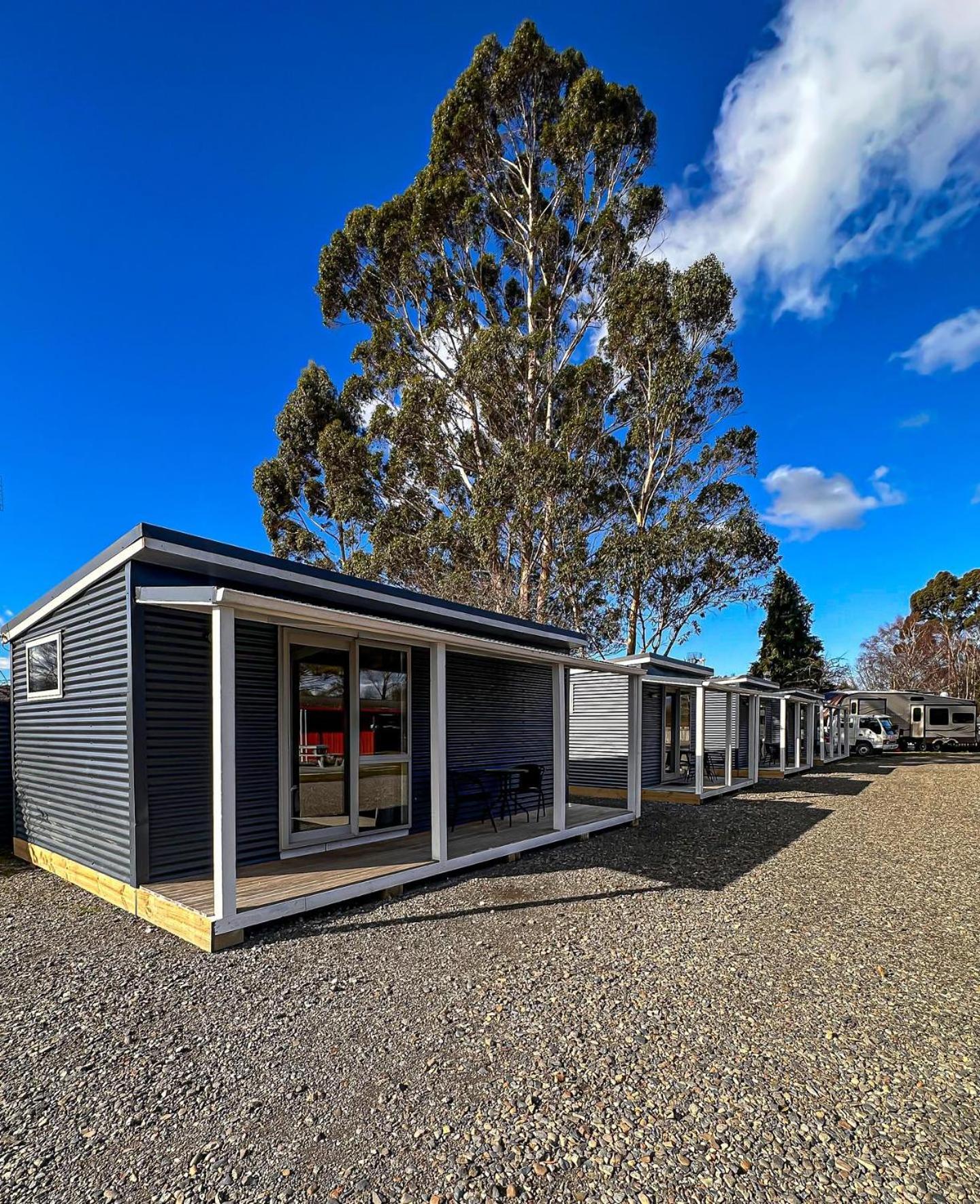 Parklands Motorlodge & Holiday Park Turangi Exterior photo